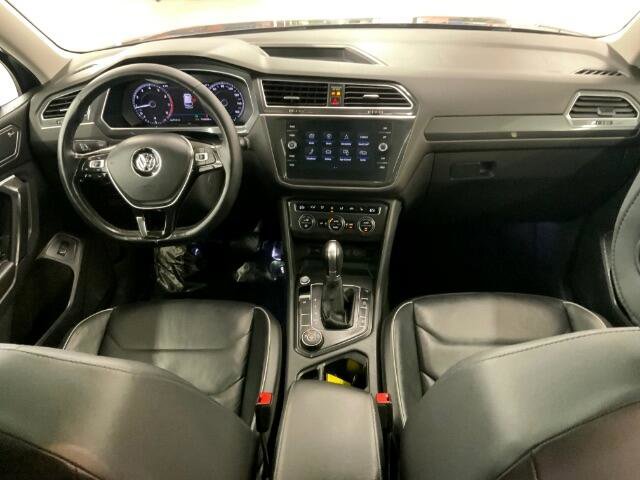 Used 2019 Volkswagen Tiguan SEL Premium image 9