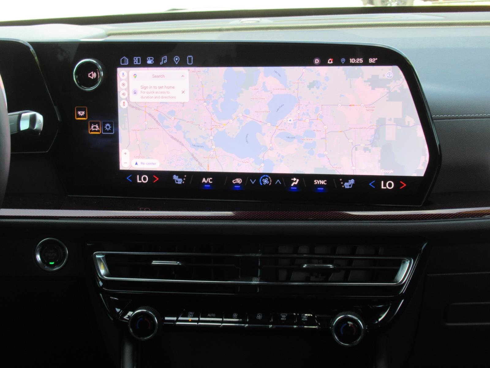 Used 2026 Chevrolet Traverse Z71 AWD/4WD image 16