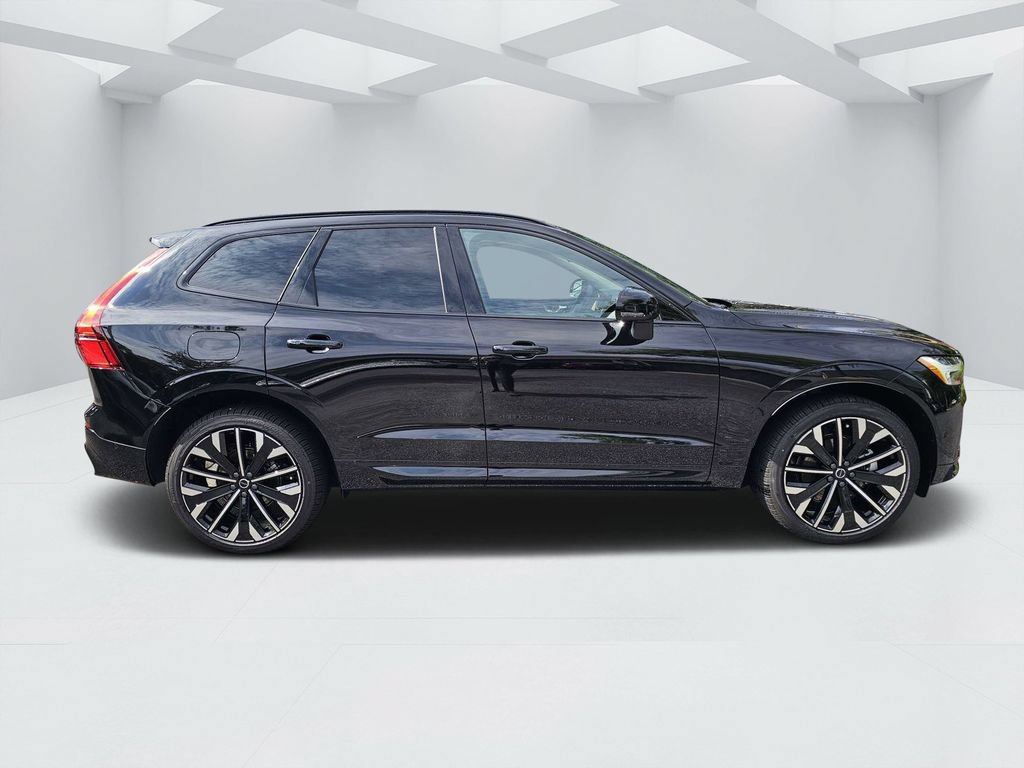 New 2027 Volvo XC60 B5 Ultra AWD/4WD image 2