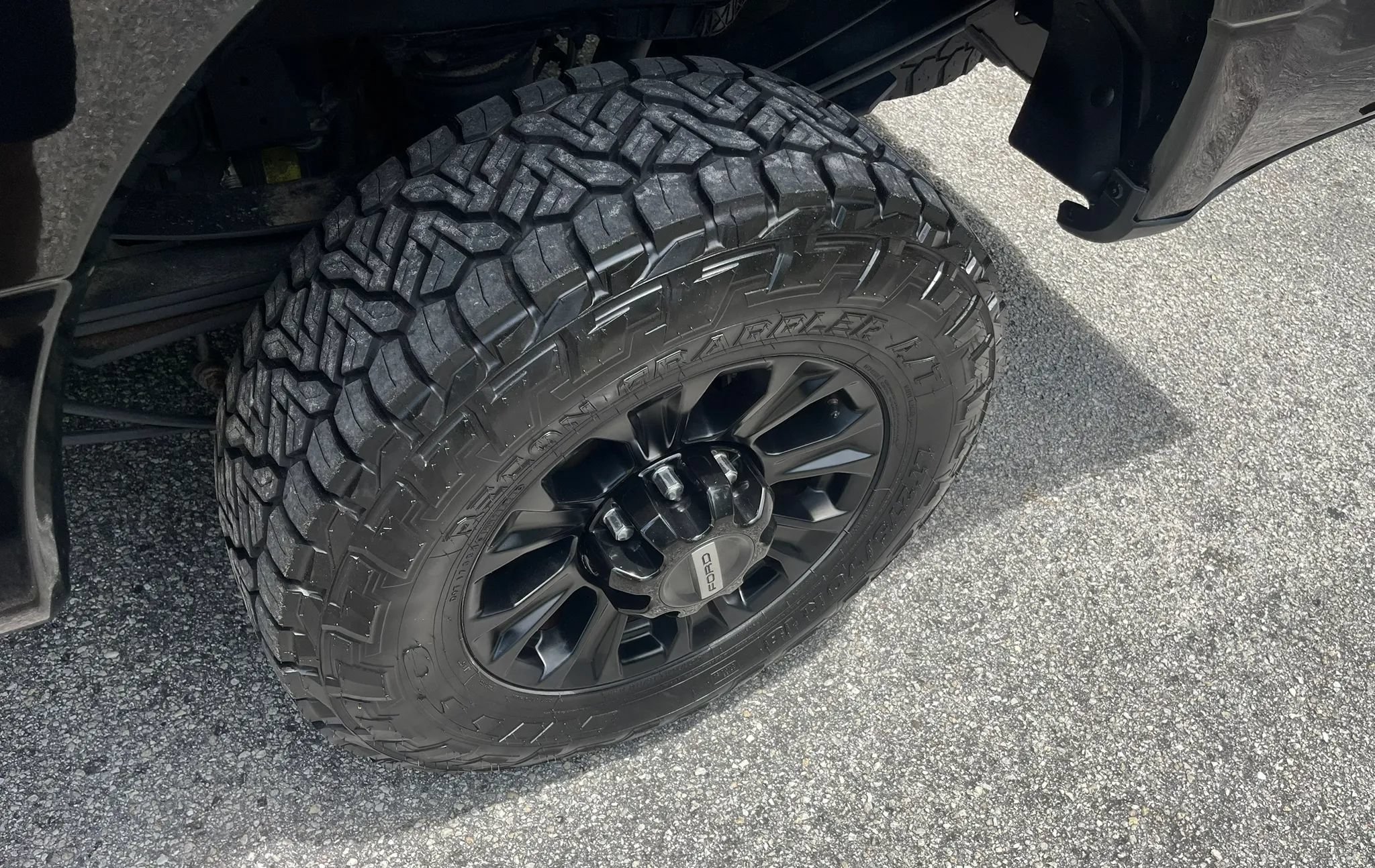 Used 2018 Ford F250 XLT w/ XLT Premium Package AWD/4WD image 7