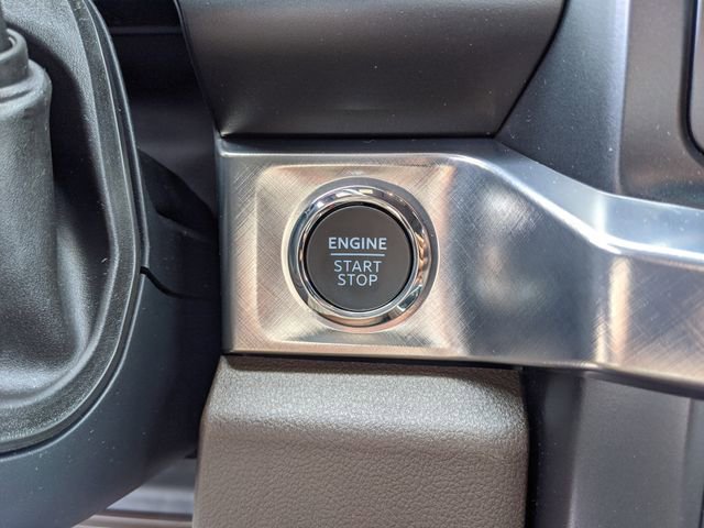 New 2025 Ford F350 King Ranch w/ FX4 Off-Road Package image 27