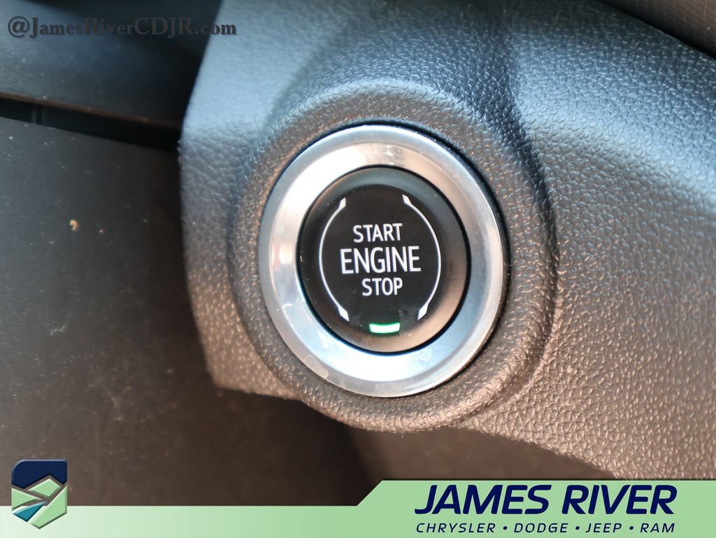 Used 2023 Chevrolet TrailBlazer LT w/ Convenience Package FWD image 30