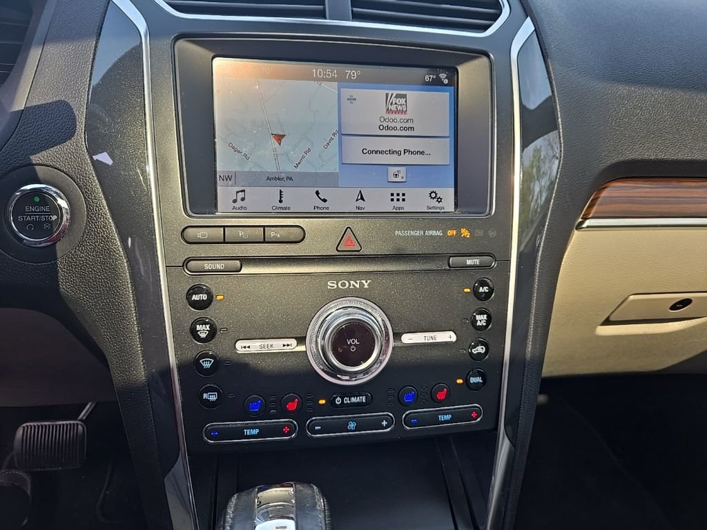 Used 2019 Ford Explorer Limited w/ Ford Safe & Smart Package image 12