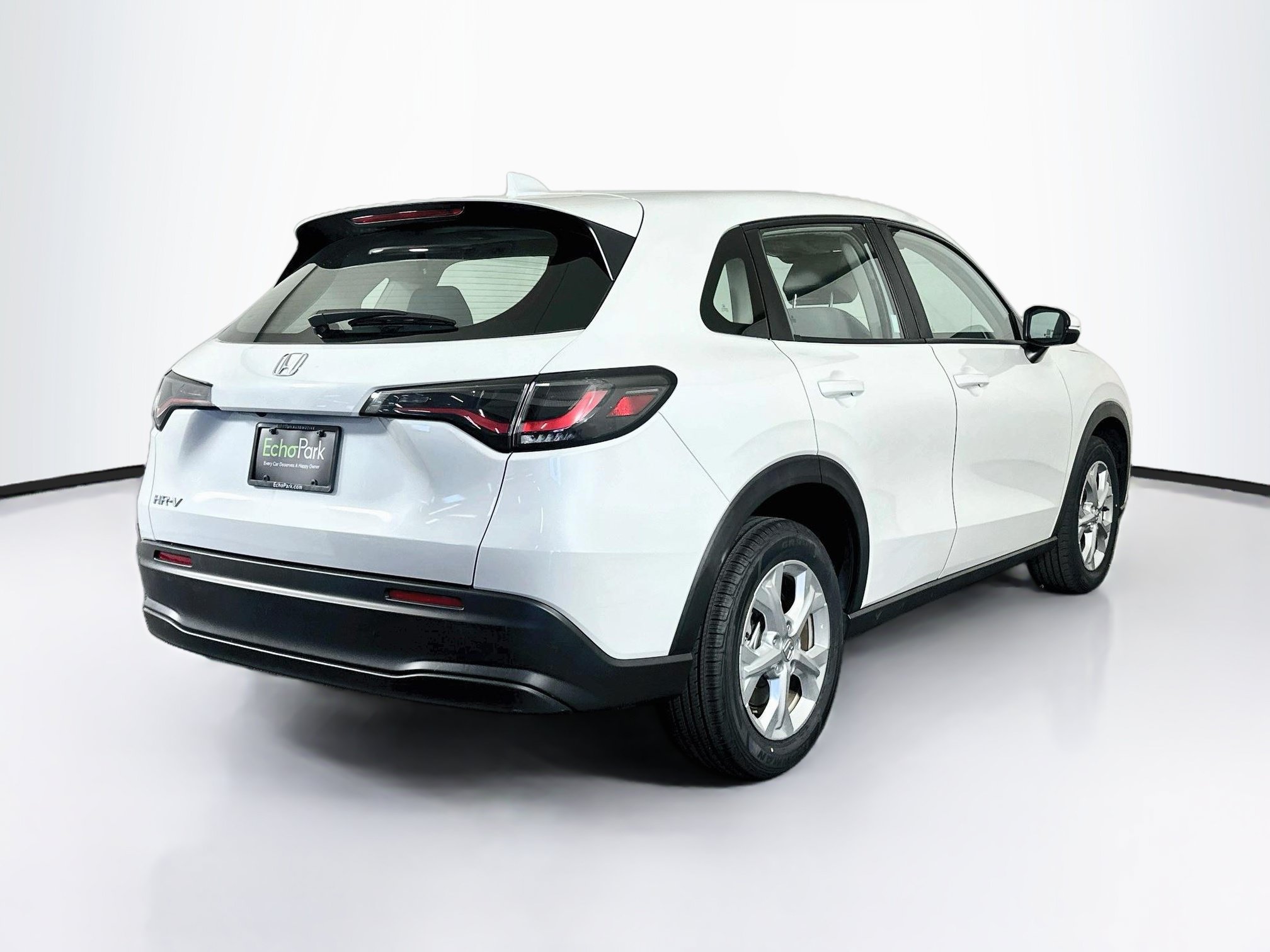 Used 2023 Honda HR-V LX image 9