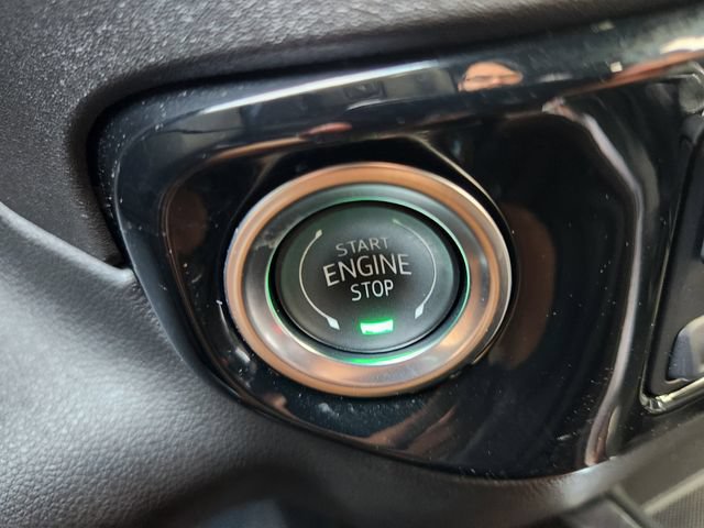 Used 2025 Chevrolet Silverado 1500 High Country w/ High Country Premium Package AWD/4WD image 8
