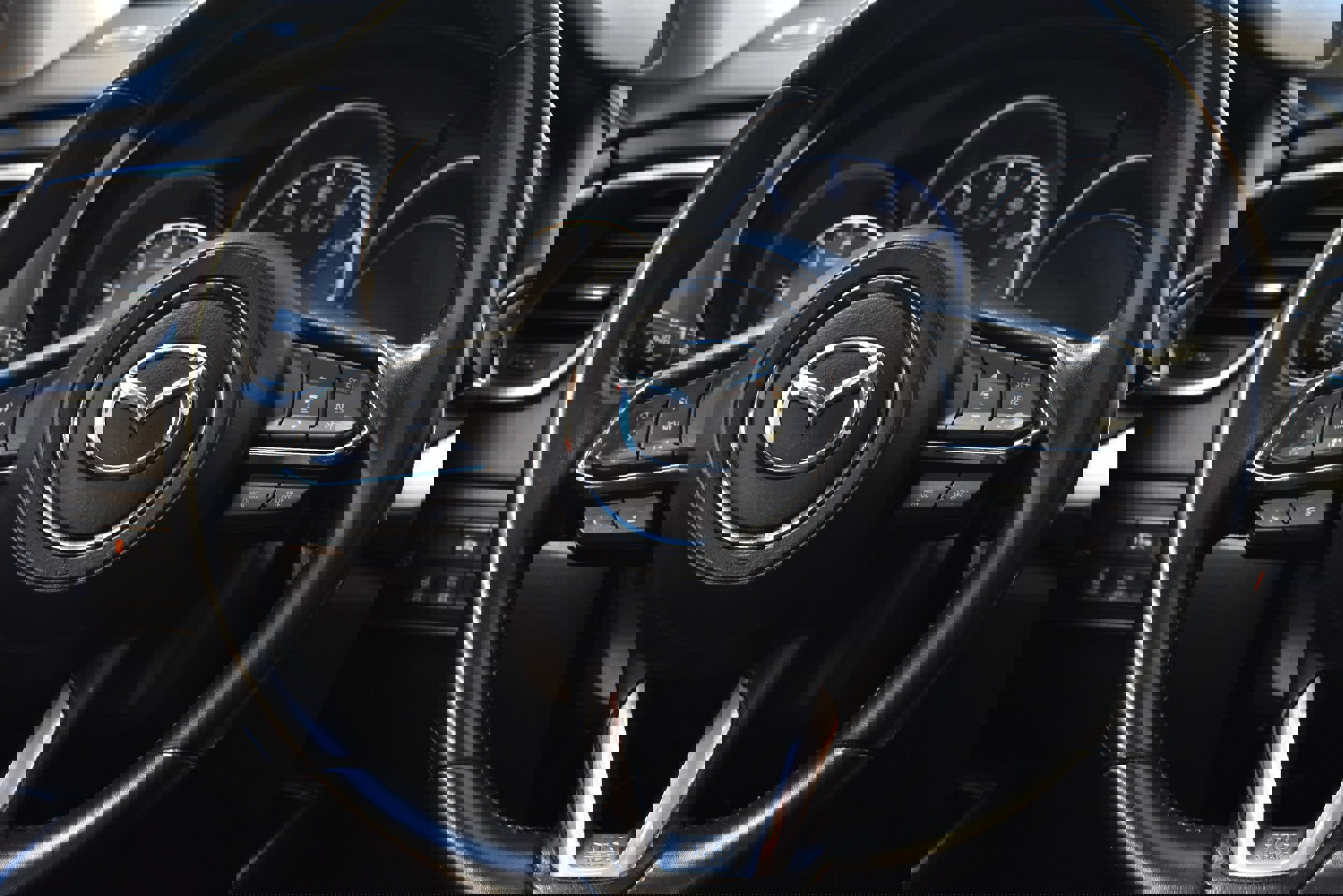 Used 2018 MAZDA CX-9 Touring w/ Touring Premium Package image 36