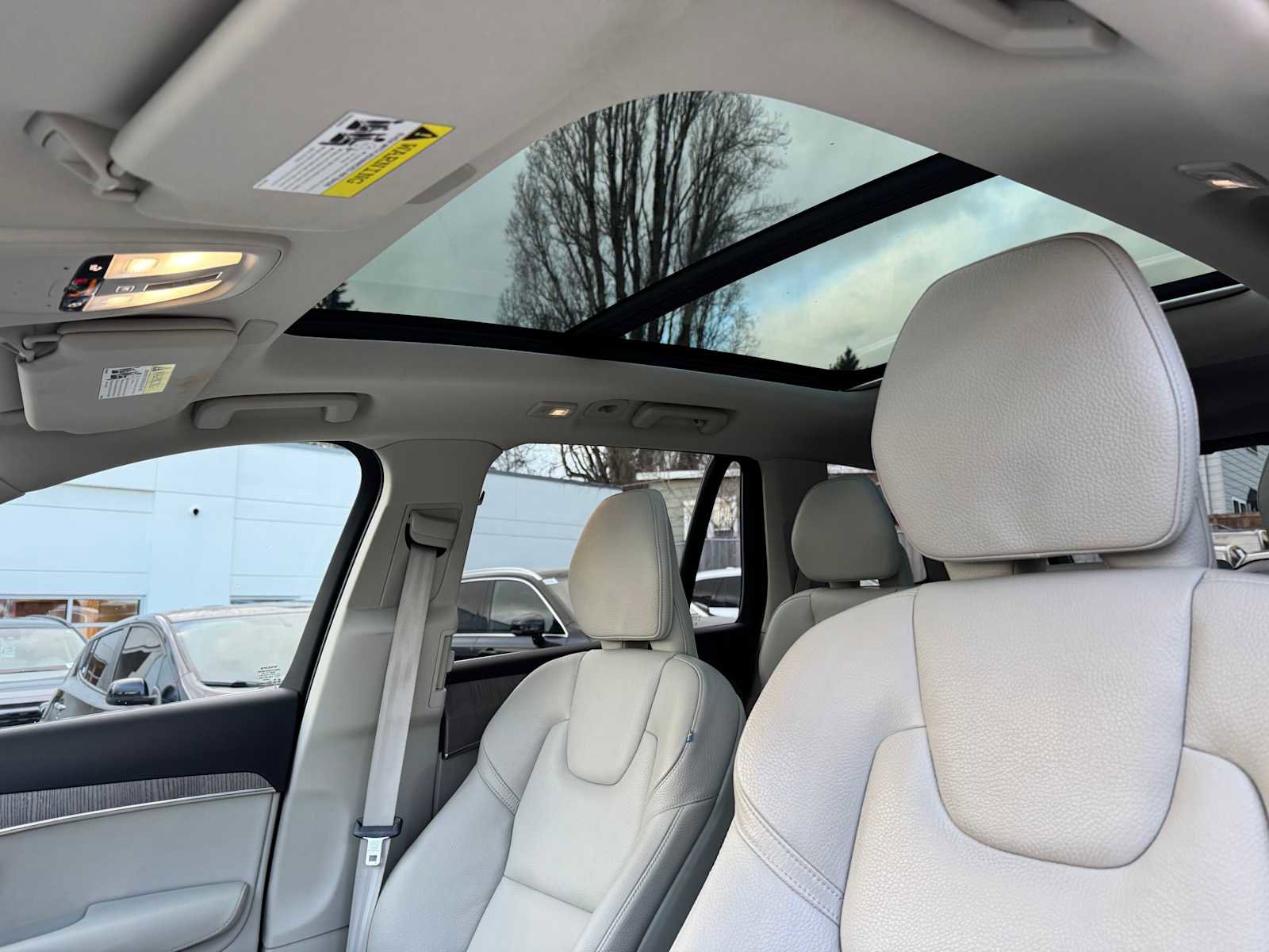 Certified 2023 Volvo XC90 T8 Core w/ Protection Package Premier image 21