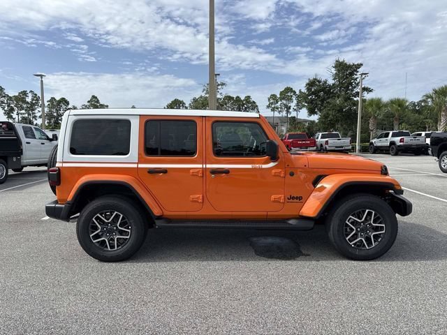 New 2026 Jeep Wrangler Unlimited Sahara w/ Whitecap Package AWD/4WD image 2