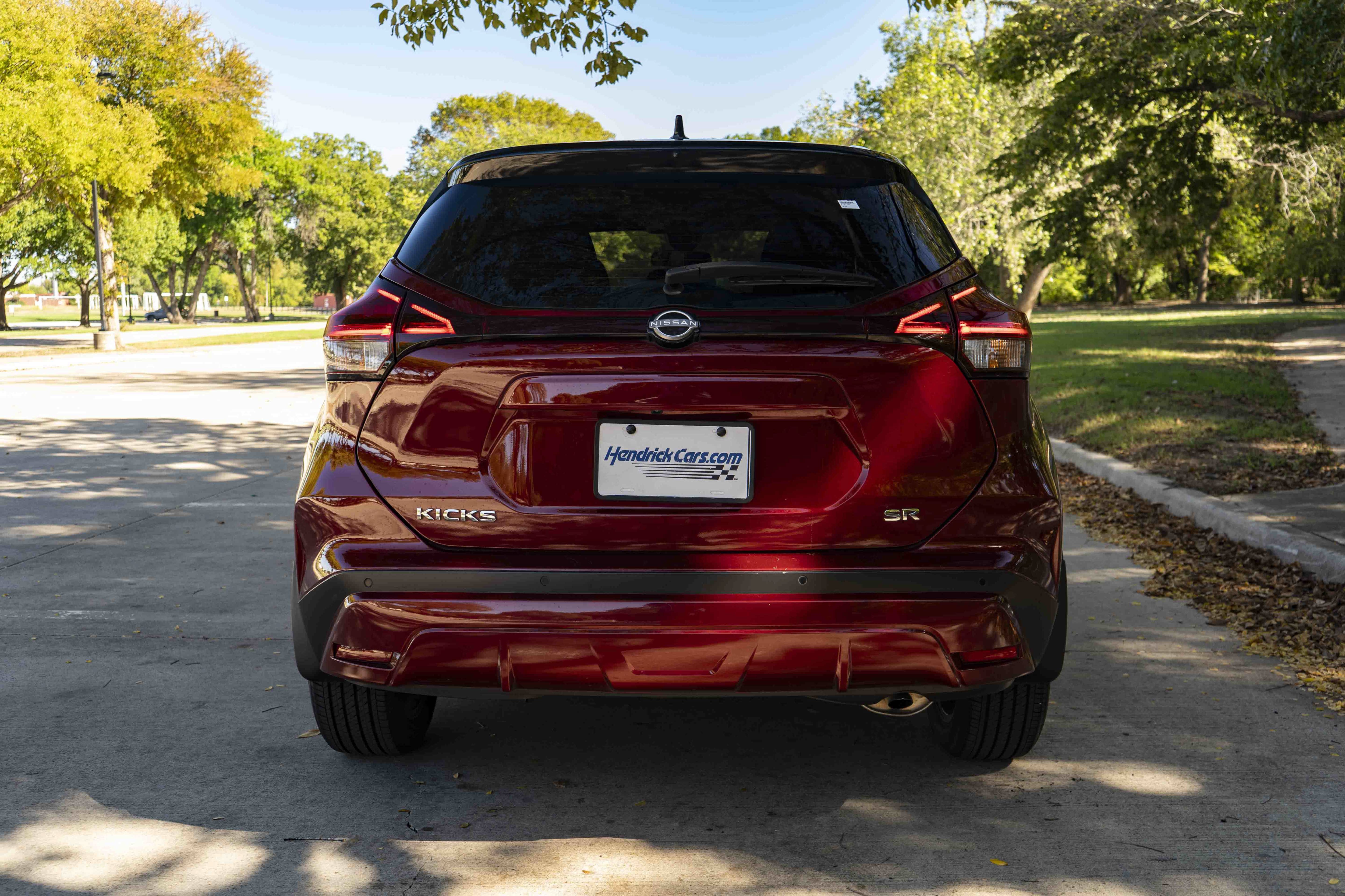 Used 2023 Nissan Kicks SR FWD image 8