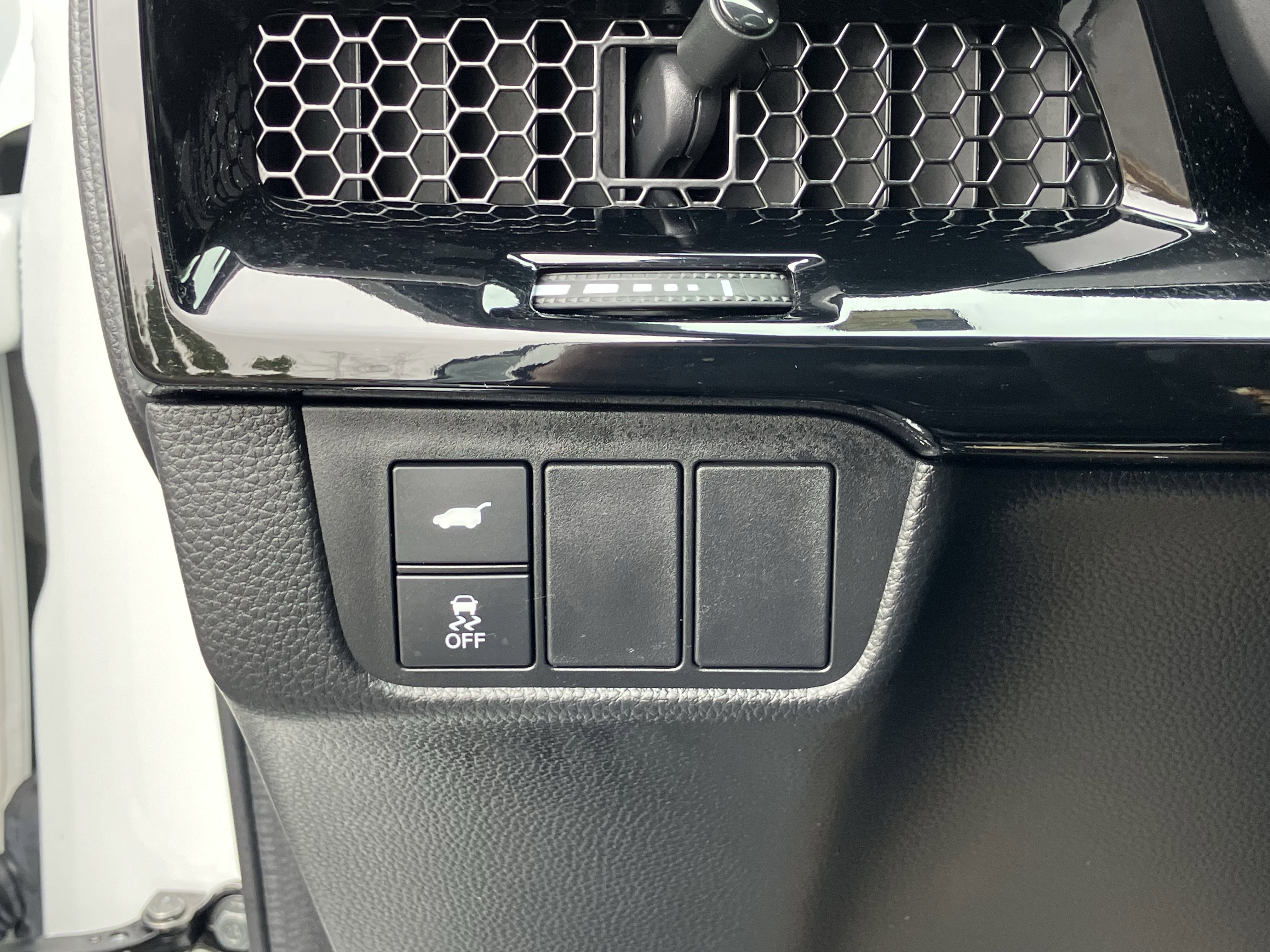 Used 2024 Honda CR-V Sport Touring image 19