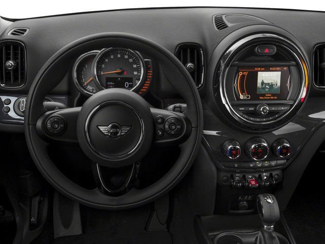 Used 2017 MINI Cooper Countryman FWD image 7