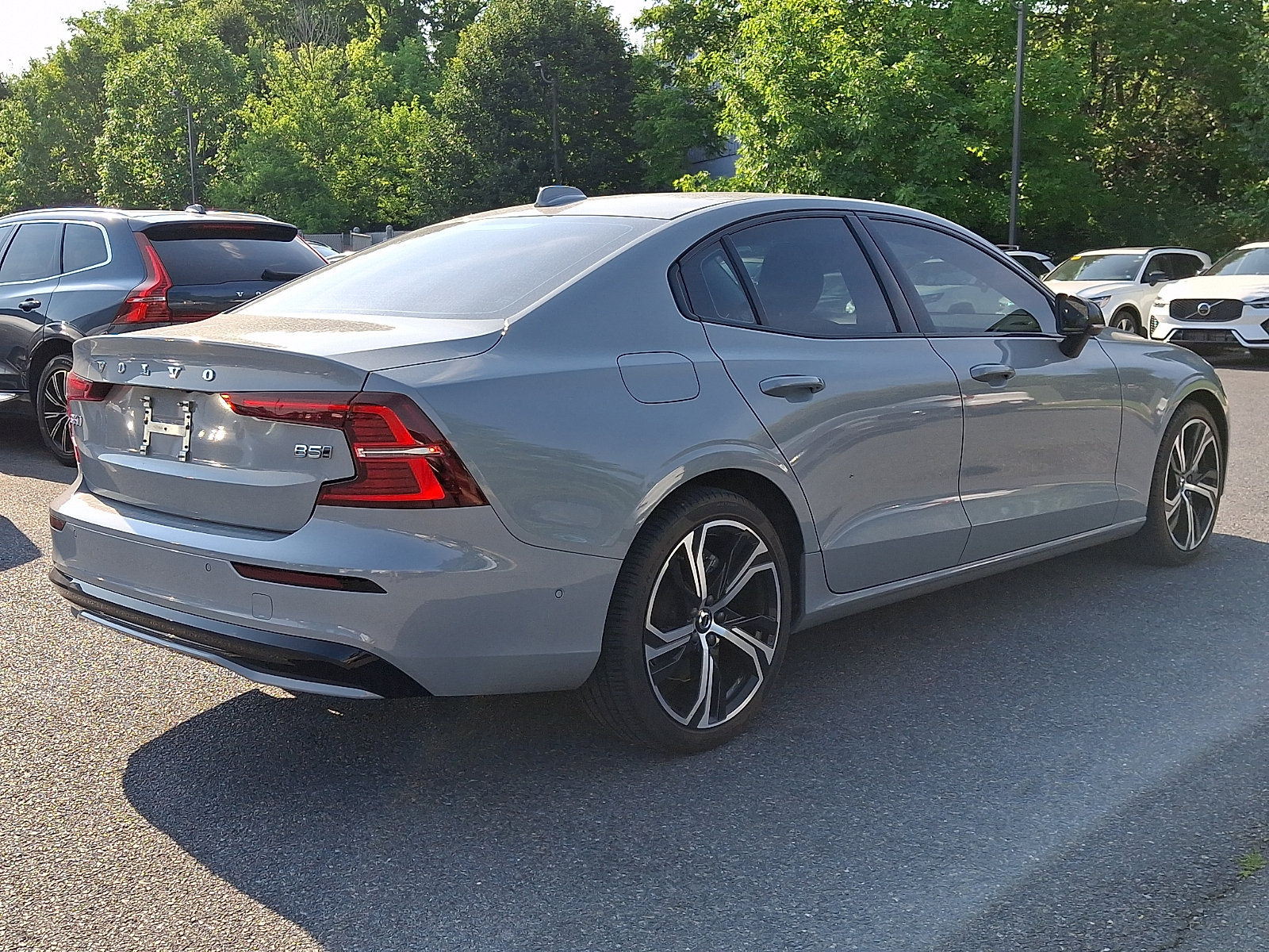 Used 2024 Volvo S60 B5 Ultimate w/ Climate Package AWD/4WD image 6