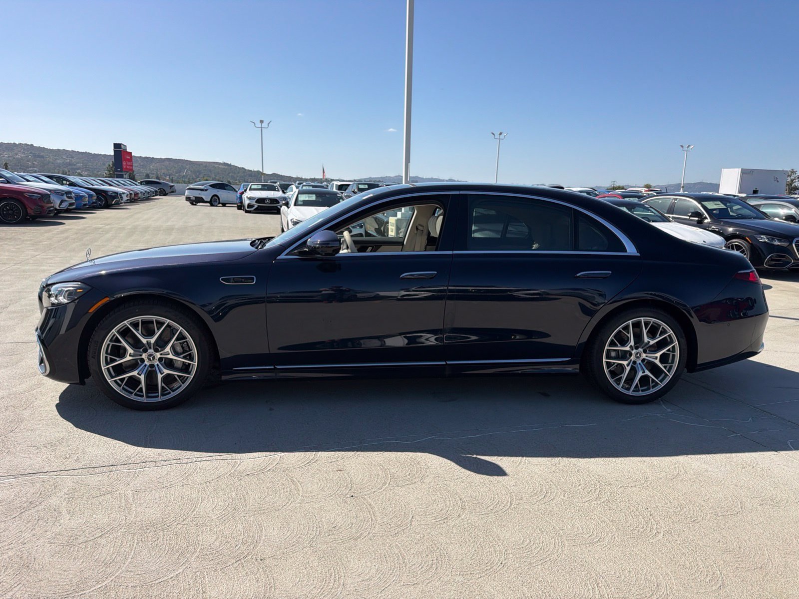 New 2027 Mercedes-Benz S 580 4MATIC Sedan image 6