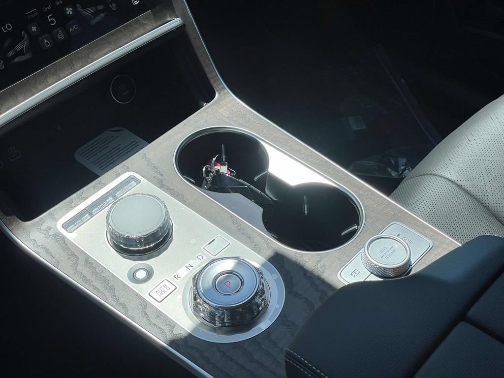 New 2026 Genesis GV80 2.5T Prestige AWD/4WD image 17