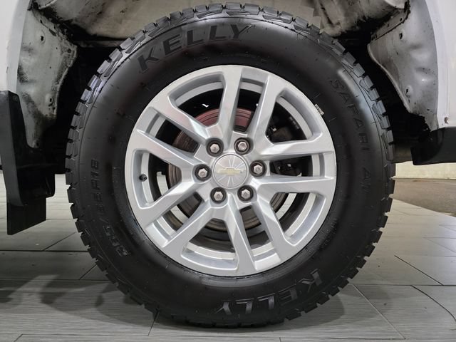 Used 2019 Chevrolet Silverado 1500 LT w/ Z71 Off-Road Package AWD/4WD image 23