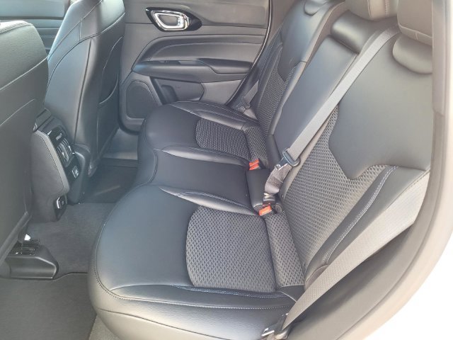 New 2026 Jeep Compass Latitude AWD/4WD image 23