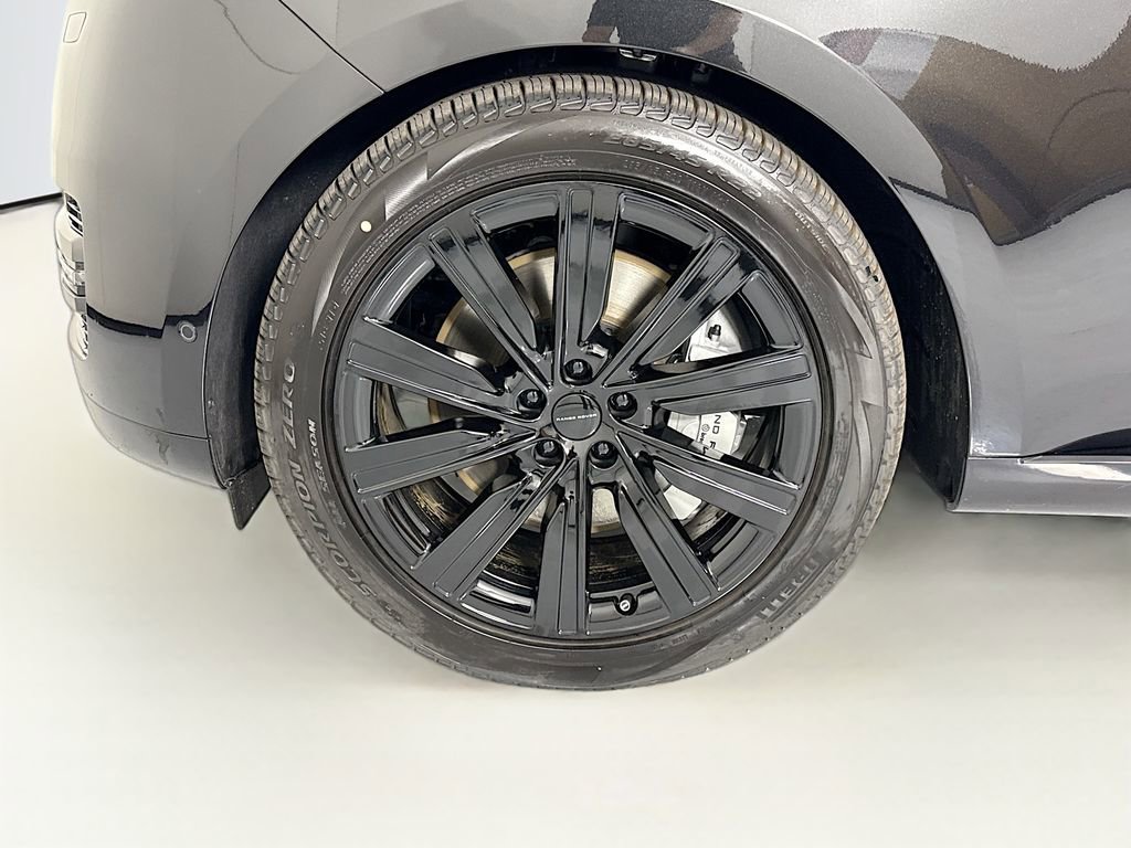 New 2026 Land Rover Range Rover SE AWD/4WD image 32