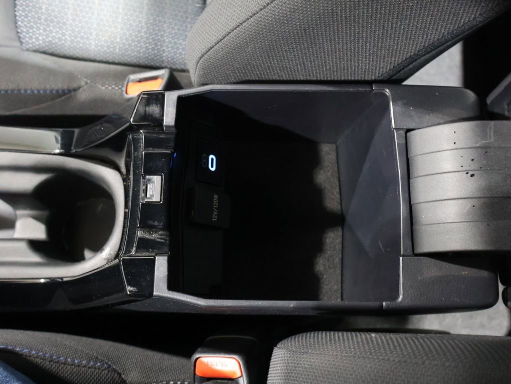 Used 2022 Toyota Corolla SE image 25