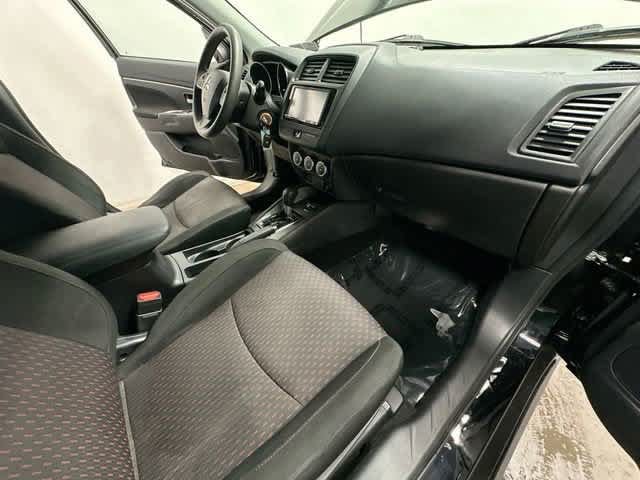 Used 2018 Mitsubishi Outlander Sport ES AWD/4WD image 18