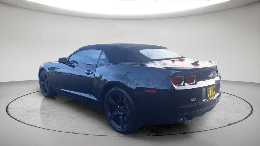 Used 2012 Chevrolet Camaro SS w/ Orange Stripe Package RWD image 3