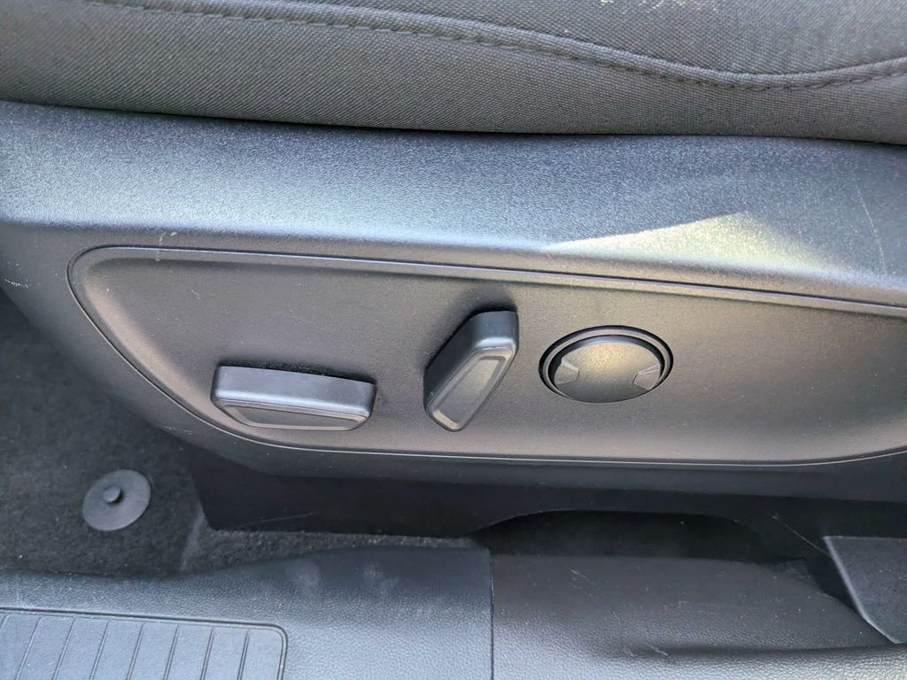 Used 2024 Ford Escape Active w/ Tech Pack #2 FWD image 21