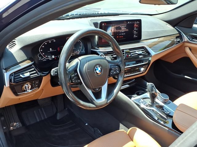 Used 2022 BMW 530i xDrive w/ Convenience Package AWD/4WD image 5