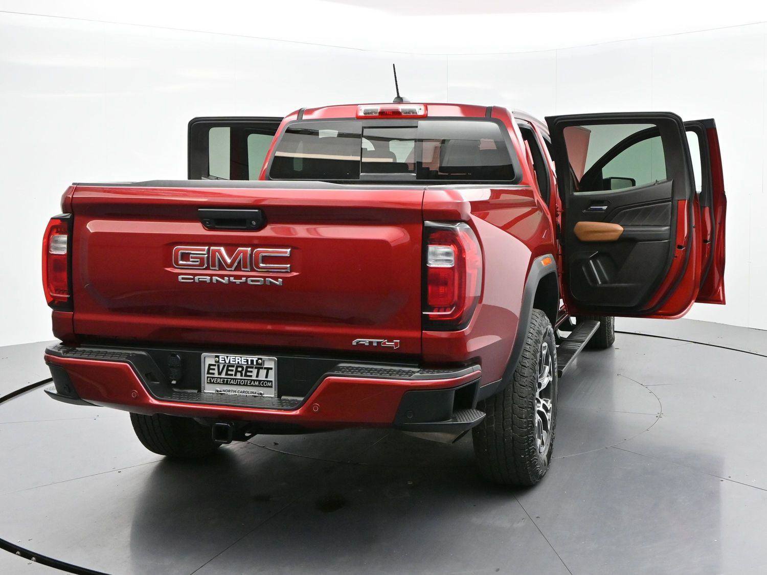 Used 2024 GMC Canyon AT4 w/ Canyon Safety Plus Package AWD/4WD image 36
