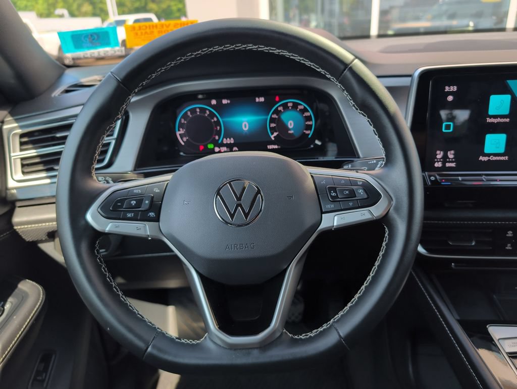 Used 2024 Volkswagen Atlas Cross Sport SE AWD/4WD image 14