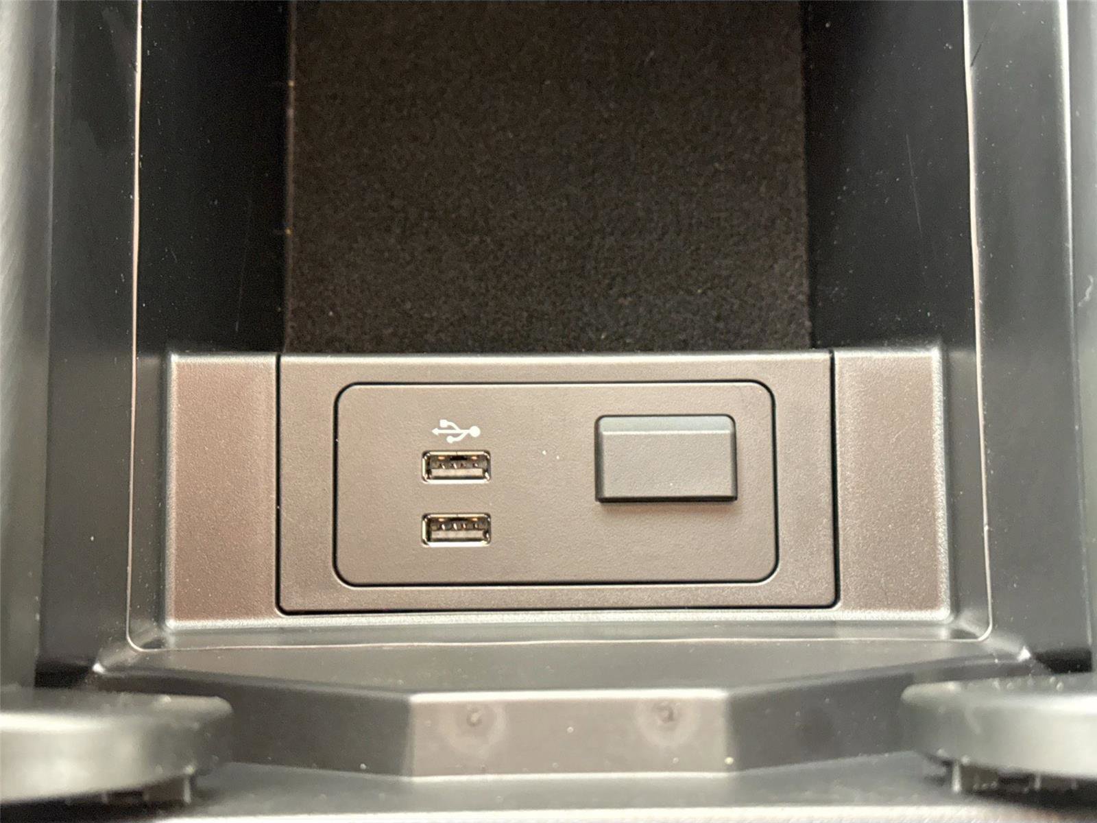 Certified 2022 MAZDA CX-9 Touring w/ Touring Premium Package image 38