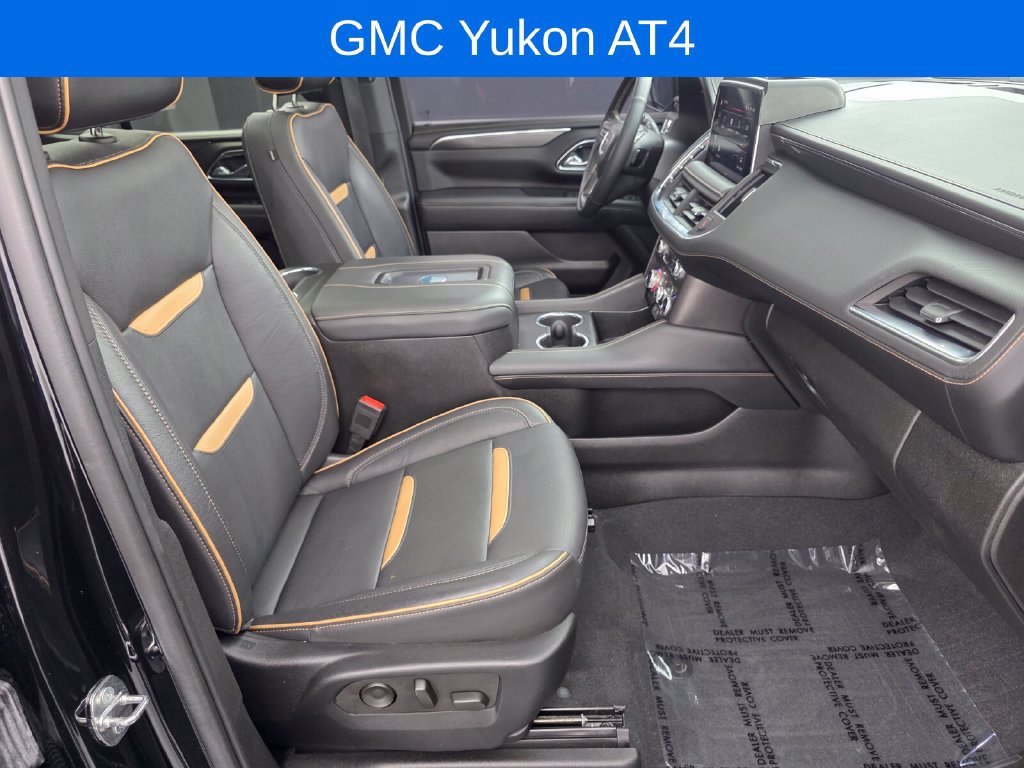 Used 2023 GMC Yukon AT4 w/ Technology Package AWD/4WD image 31