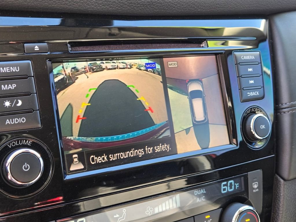 Used 2019 Nissan Rogue SL w/ Premium Package image 28