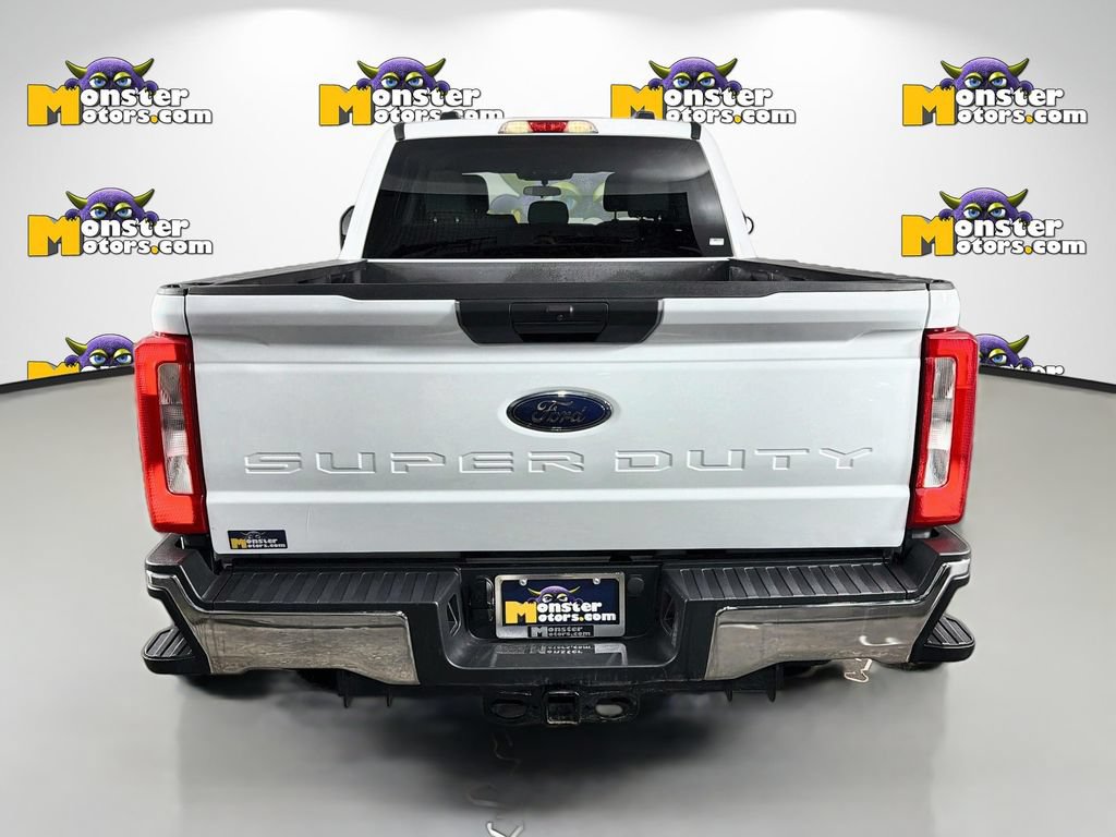 Used 2024 Ford F250 XLT AWD/4WD image 6