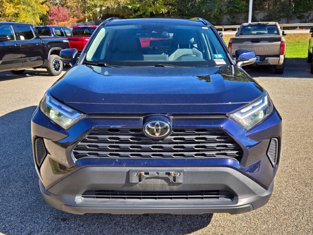 Used 2022 Toyota RAV4 XLE w/ Convenience Package AWD/4WD image 9