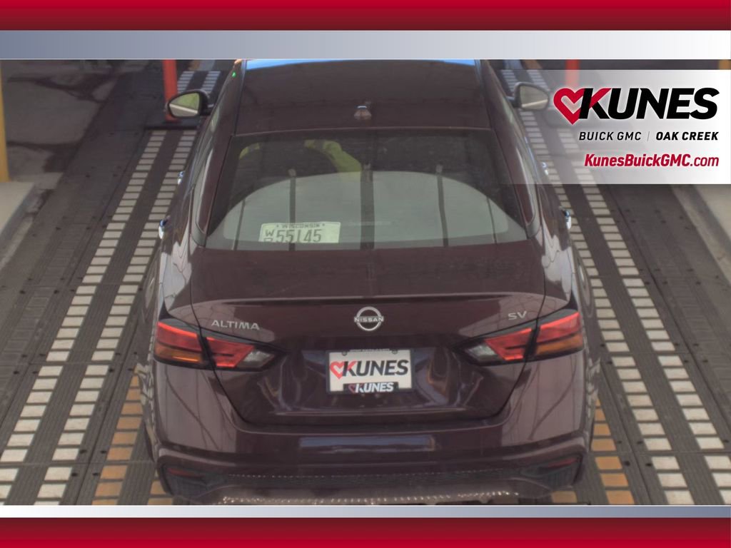 Used 2024 Nissan Altima 2.5 SV image 24