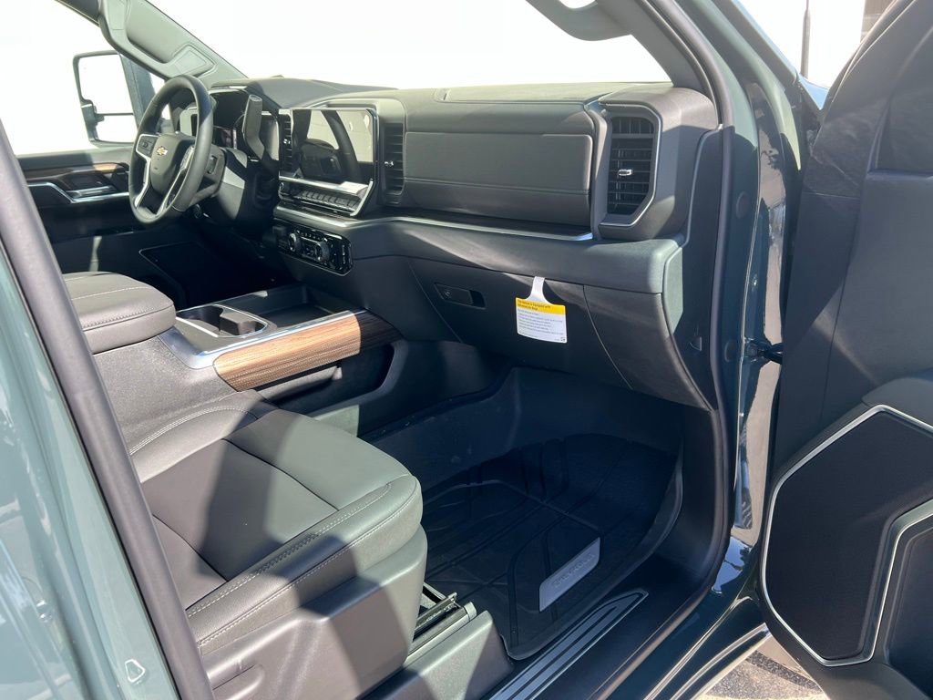 New 2026 Chevrolet Silverado 2500 LT AWD/4WD image 24