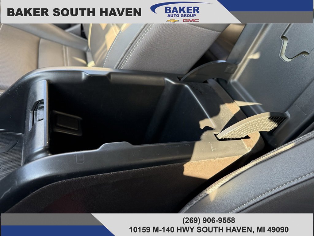 Used 2022 GMC Canyon Denali image 32