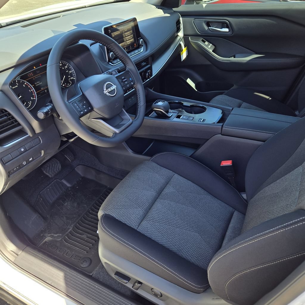 New 2026 Nissan Rogue SV w/ Cold Weather Package FWD image 13