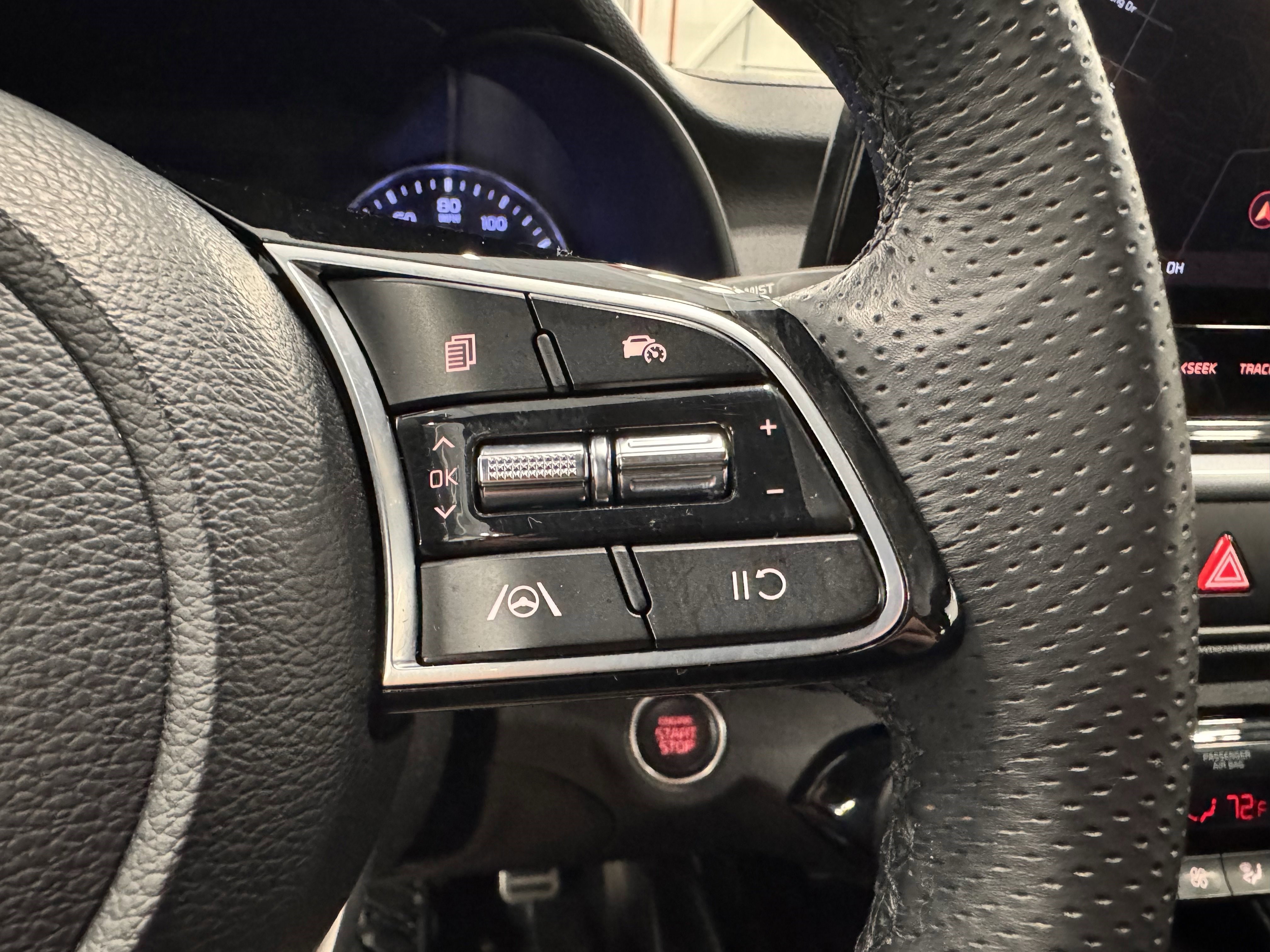 Certified 2023 Kia Forte GT-Line image 13