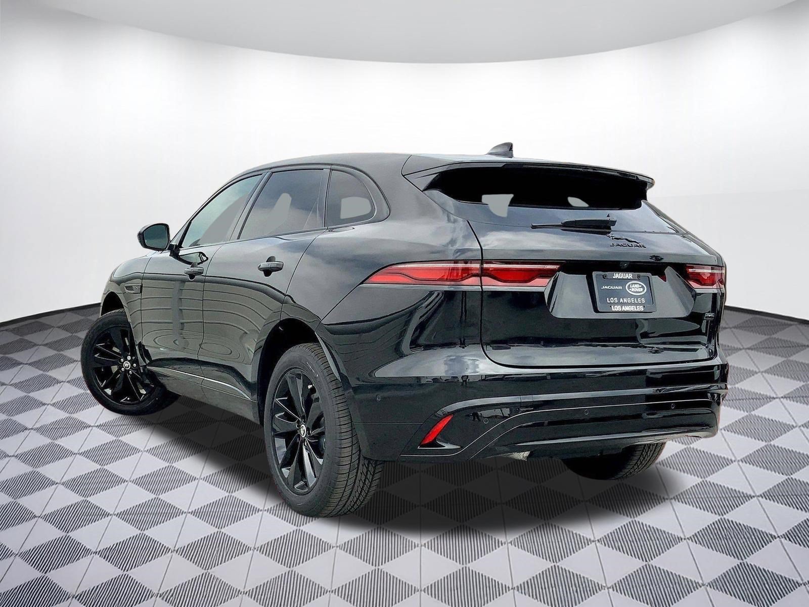 New 2026 Jaguar F-PACE R-Dynamic S AWD/4WD image 2