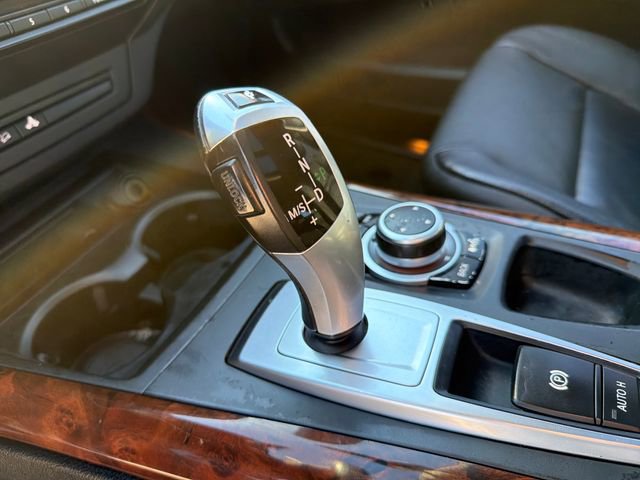 Used 2011 BMW X5 xDrive35i image 23