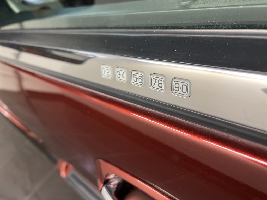 Used 2015 Ford Expedition Limited image 27