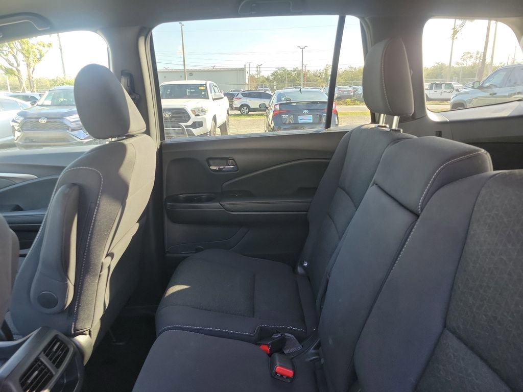 Used 2021 Honda Passport Sport image 9