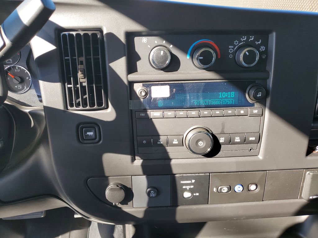 New 2025 Chevrolet Express 3500 w/ Power Convenience Package image 16