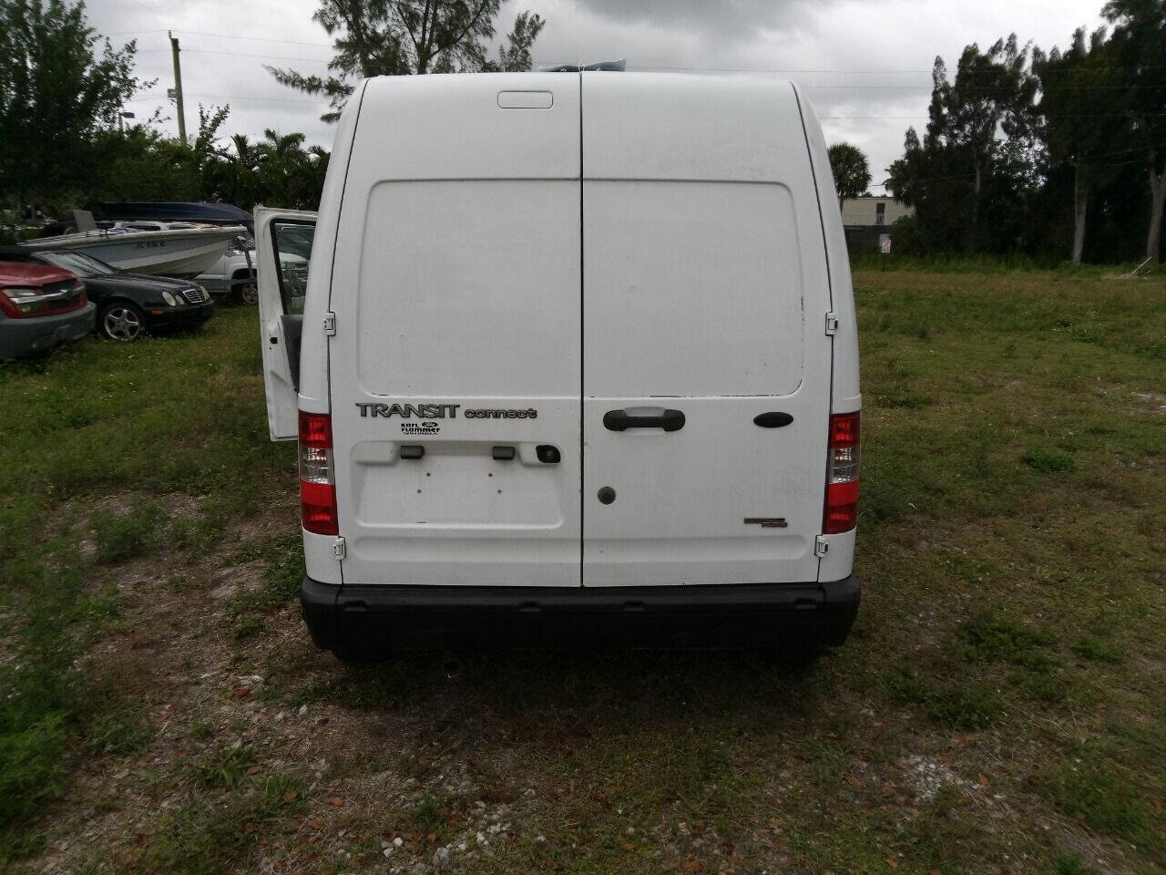 Used 2013 Ford Transit Connect XL image 5