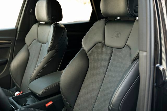 Certified 2024 Audi SQ5 Premium AWD/4WD image 19