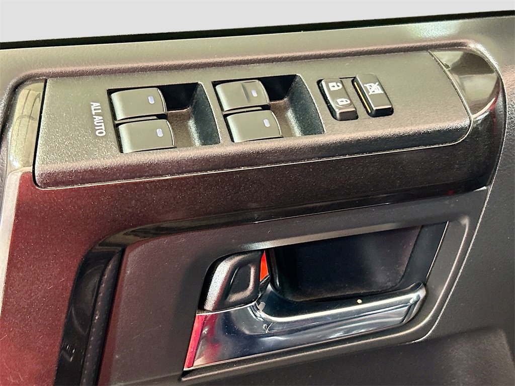 Used 2023 Toyota 4Runner TRD Off-Road Premium image 16