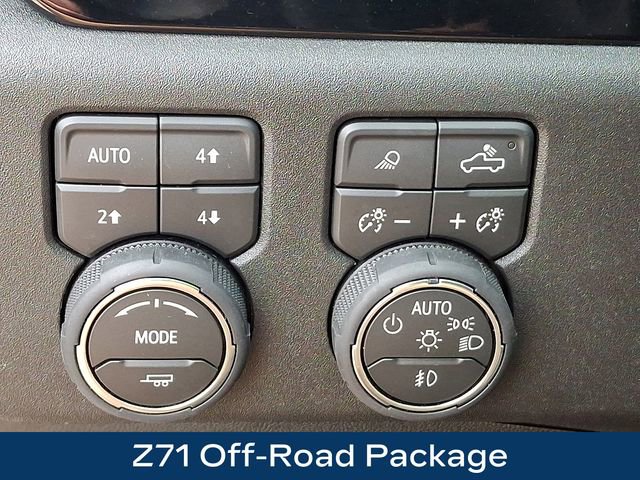 Used 2026 Chevrolet Silverado 2500 LTZ w/ LTZ Plus Package AWD/4WD image 9