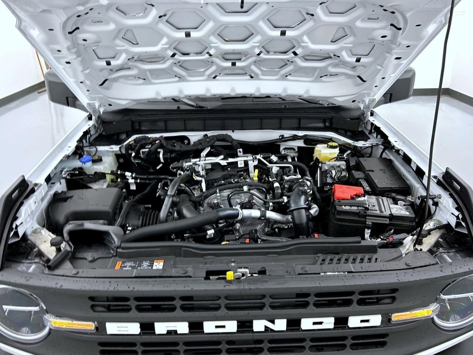 New 2025 Ford Bronco 4-Door image 24