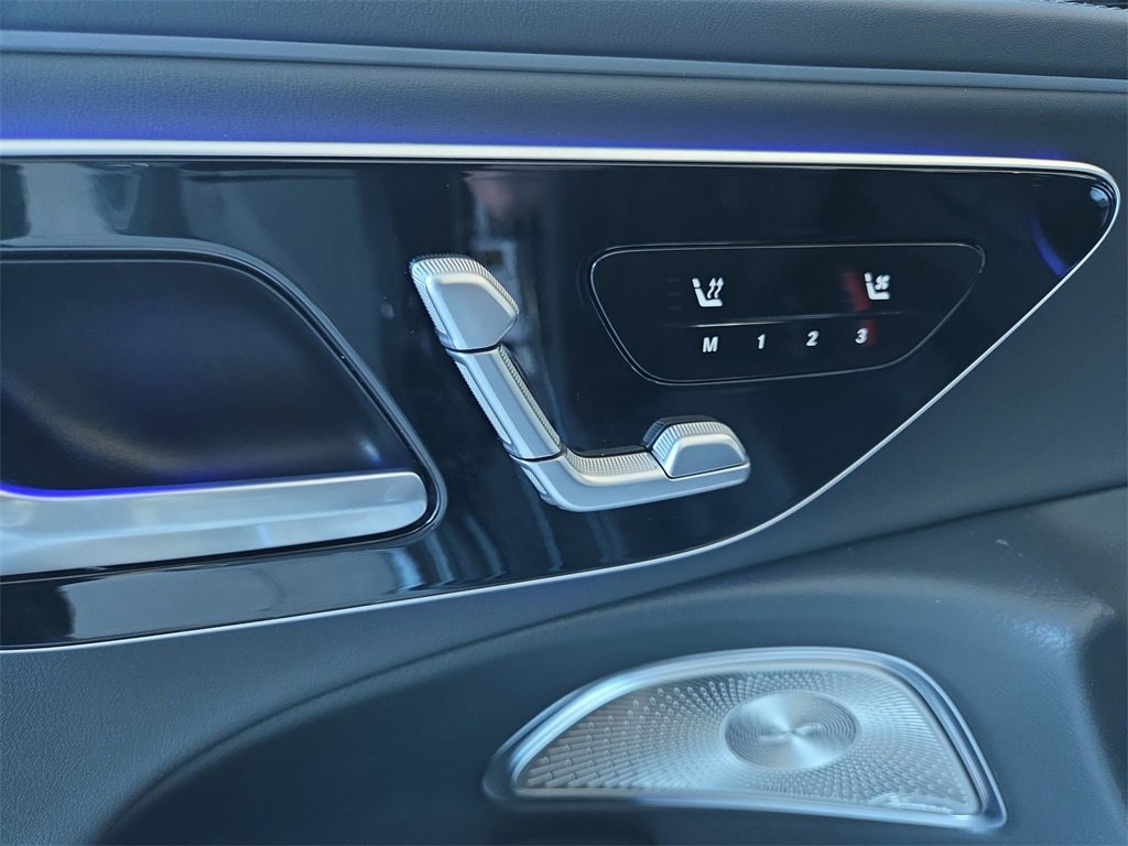 New 2026 Mercedes-Benz E 53 AMG e 4MATIC Sedan image 12