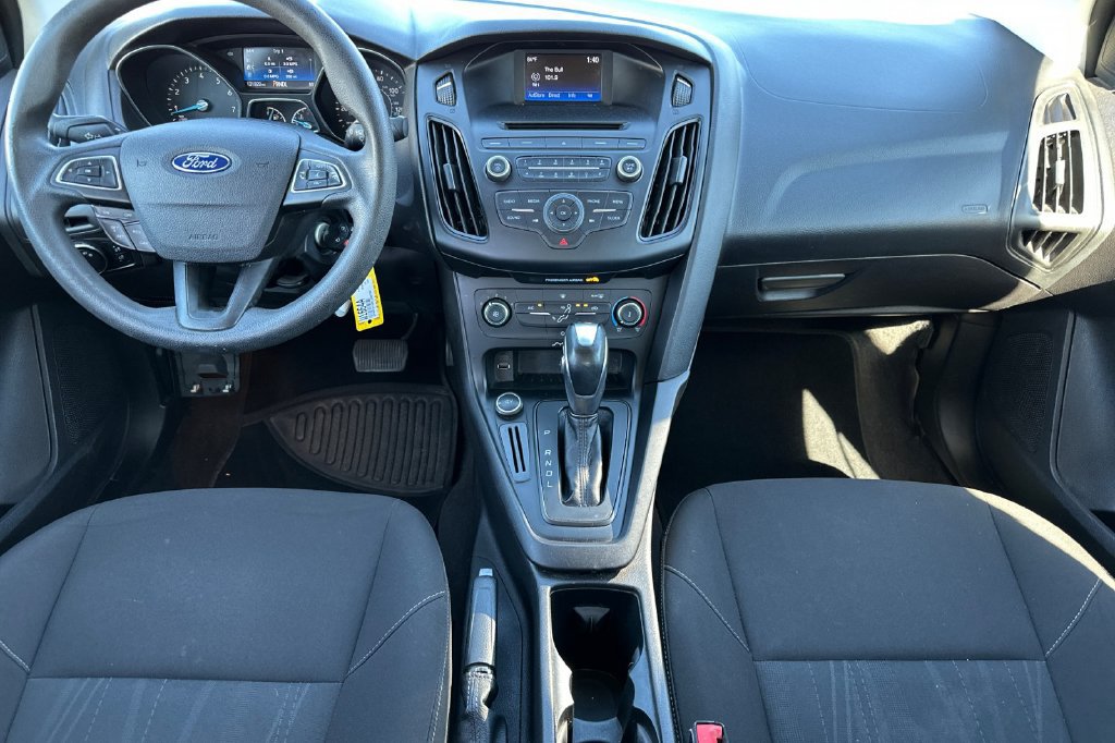Used 2015 Ford Focus SE FWD image 5